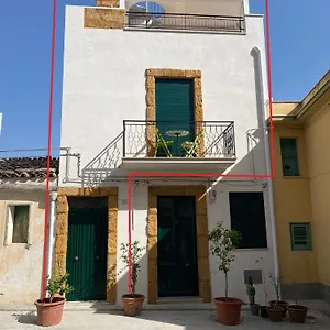 Vista Baglio Grande , Sambuca di Sicilia Italy